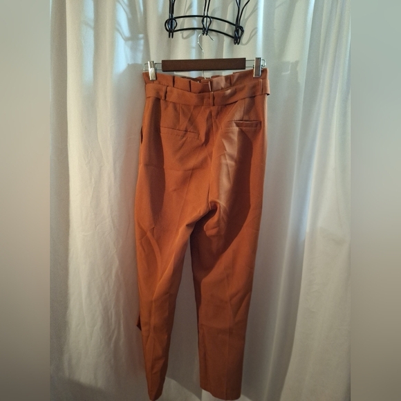 Forever 21 Tan Chinos Relaxed Fit - Picture 3 of 4